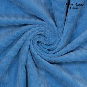 Deze stretch ribstof wordt gebruikt voor Fibre Mood model Zahia is een perfecte stof voor jurken, jasjes, rokken en broeken