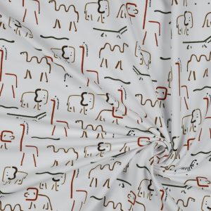Deze zachte sweatstof met een safari dierenprint is erg leuk voor het naaien van shirts, hoodies, broeken, jurkjes en vrijetijdskleding.