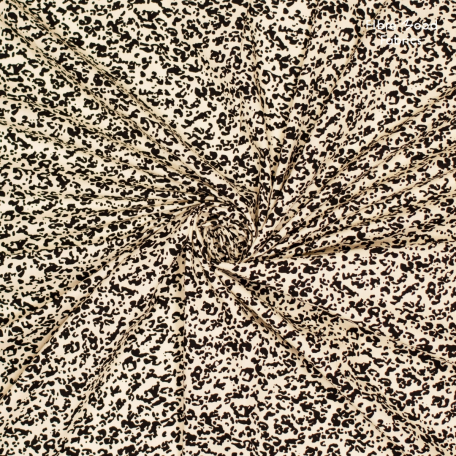 Deze mooie poplin katoen met tijgerprint wordt gebruikt voor Fibre Mood model Harper en is duurzaam gemaakt volgens de OEKO-TEX Standard 100.