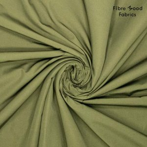 eze mooie waterafstotende trench stof wordt gebruikt voor Fibre Mood model Clemence en is duurzaam gemaakt volgens de OEKO-TEX Standard 100