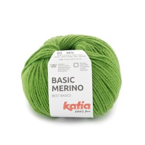 Katia Basic Merino is een heerlijke draad voor het breien van casual truien, babyslofjes, kussens of poncho's voor de winter.