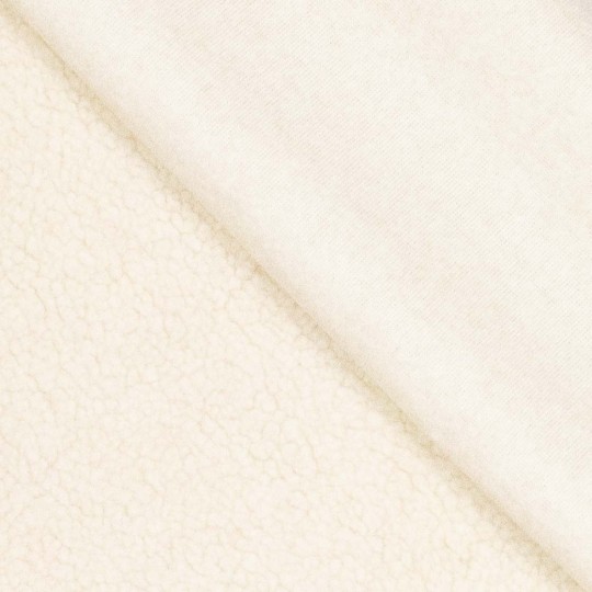 Deze polyester Teddystof (Sheepskin) stof wordt gebruikt voor Fibre Mood modellen Raya en Dyron en is duurzaam gemaakt volgens de OEKO-TEX Standard 100.