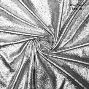 Deze geweven foil crackle brushed wordt gebruikt voor Fibre Mood model Mireya en is duurzaam gemaakt volgens de OEKO-TEX Standard 100.