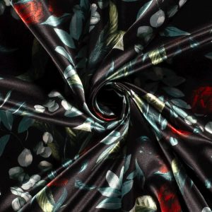 Satijn - bloemen print - zwart