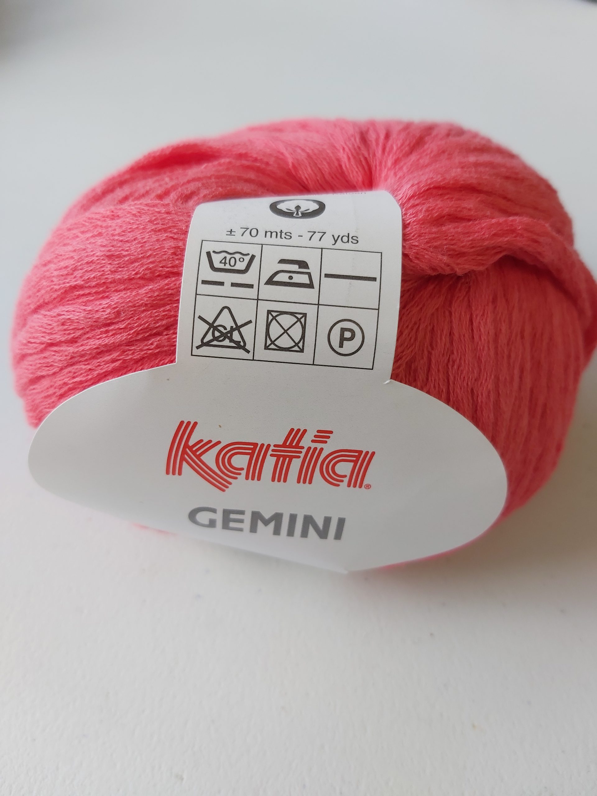 Katia - Gemini - Afbeelding 4