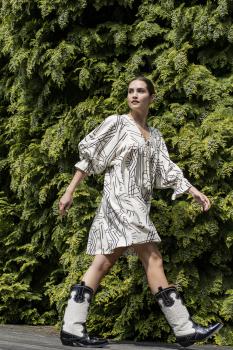 Fibre Mood - Blossom - geweven viscose gezicht en lijn - beige/zwart - Afbeelding 3