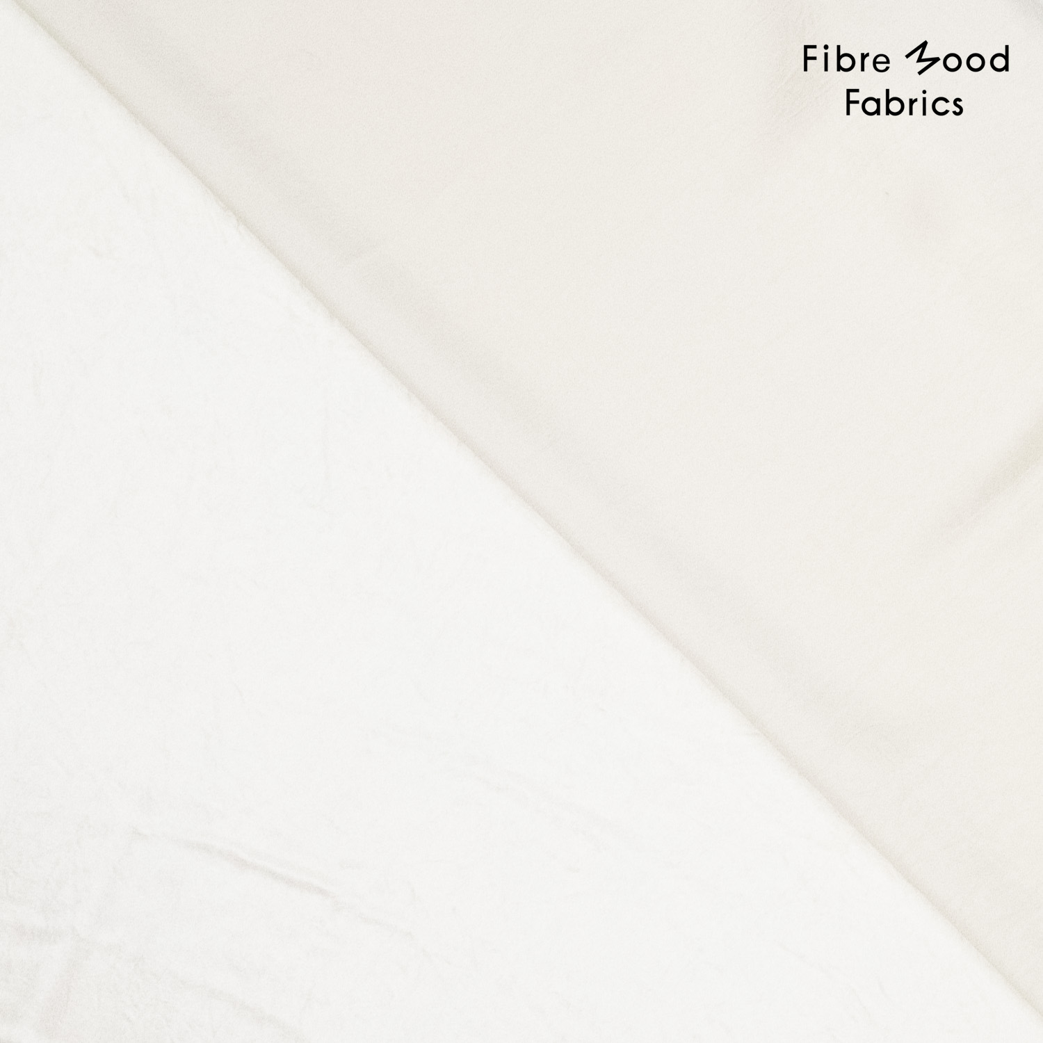 Stof voor Fibre Mood model Vendela kopen? Kies deze shiny acetate gebroken wit met OEKO-TEX Standard 100 certificering.