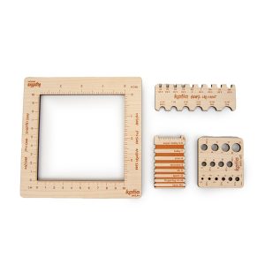 Katia 4 in 1 houten meetpakket hout voor breien en haken. Met stekenproefmeter, garendiktemeter en naaldkalibrators. Nauwkeurig en praktisch.