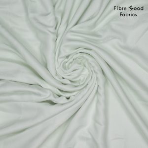 tof voor Fibre Mood model Caren kopen? Kies deze shiney viscose polyester met OEKO-TEX Standard 100 certificering bij Sisters stoffen & fournituren