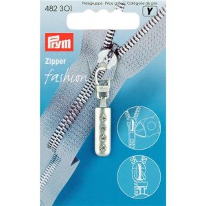 Maak van iedere rits een blikvanger met de Prym Fashion-Zipper Strass zilverkleurig. Luxe ritshanger met fonkelende strass, eenvoudig te bevestigen en ideaal voor kleding en tassen.