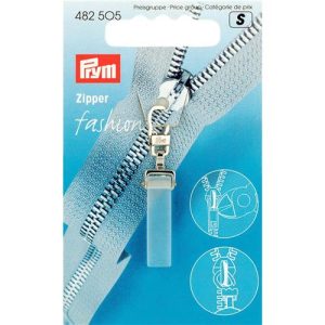Geef ritsen een moderne uitstraling met de Prym Fashion-Zipper Crystal transparant mat. Eenvoudig te bevestigen met karabijnhaak en ideaal voor kleding, tassen en accessoires.