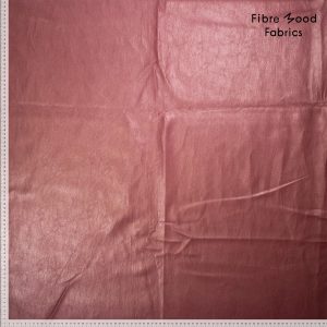 Ontdek de Fibre Mood FM417091‑20 vegan leather: soepel, stijlvol en ideaal voor de modellen Niva en Zafira. Perfect voor broeken, rokken en jasjes. Verkrijgbaar bij sistersstoffen.nl.