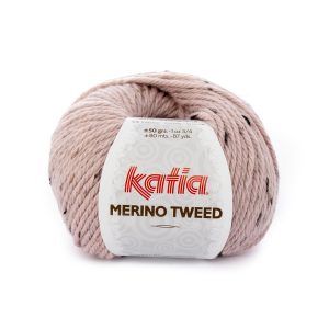 Katia Merino Tweed is een zacht garen met het onmiskenbare tweed-effect. Merino Tweed is perfect voor het breien van vesten, poncho's met kabels