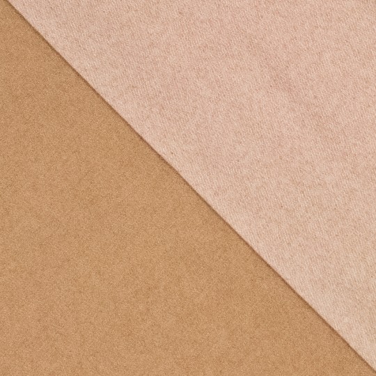 Deze gewassen jeans bevat geen stretch en is ideaal voor broeken, rokken, jurken, overhemden, kinderkleding en andere naaiprojecten waarbij je een stevige maar toch comfortabele jeans zoekt.